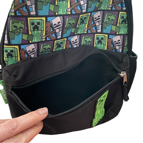 Minecraft Creeper Kids Mini Backpack - Picture 4 of 4